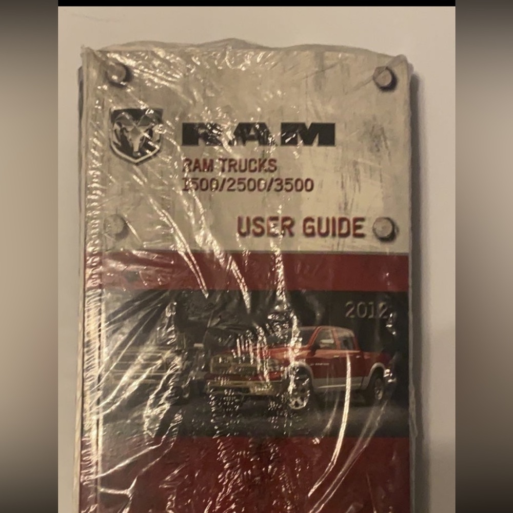 Ram Truck 1500/2500/3500 users guide/ owners manual 2012.